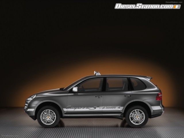 Porsche CayenneS 2010 Picture #11 Porsche CayenneS 2010 Picture #11